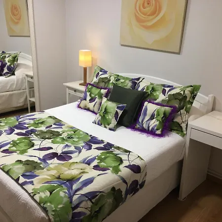 阿拉里克餐厅旅馆 招待所 阿拉力兹